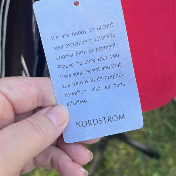 Velvet Torch Los Angeles black and white stripe sleeveless dress. Size L runs M - Picture 4 of 7